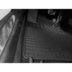 Gumené rohože na mieru pre ALFA ROMEO Giulia 4x4 Automat (od 2020)