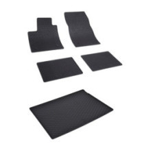Rohože a vanička pre FORD Focus HB - S PLNOHODNOTNOU REZERVOU (od 2018)