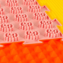 Montessori senzorická podložka na masáž chodidiel 8 kusov