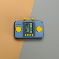 Prenosná konzola na elektronické arkádové hry šedá