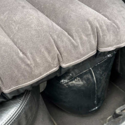 Nafukovací matrac do auta- čierny + pumpa