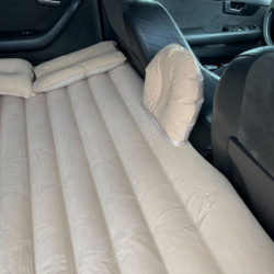 Nafukovací matrac do auta- béžový + pumpa